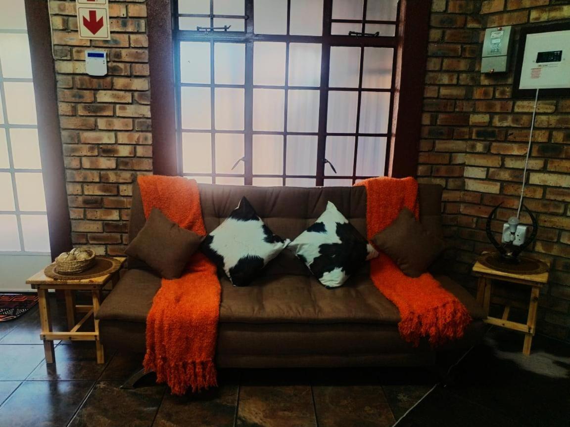 2K City Studios Not Self Catering Graskop Ngoại thất bức ảnh