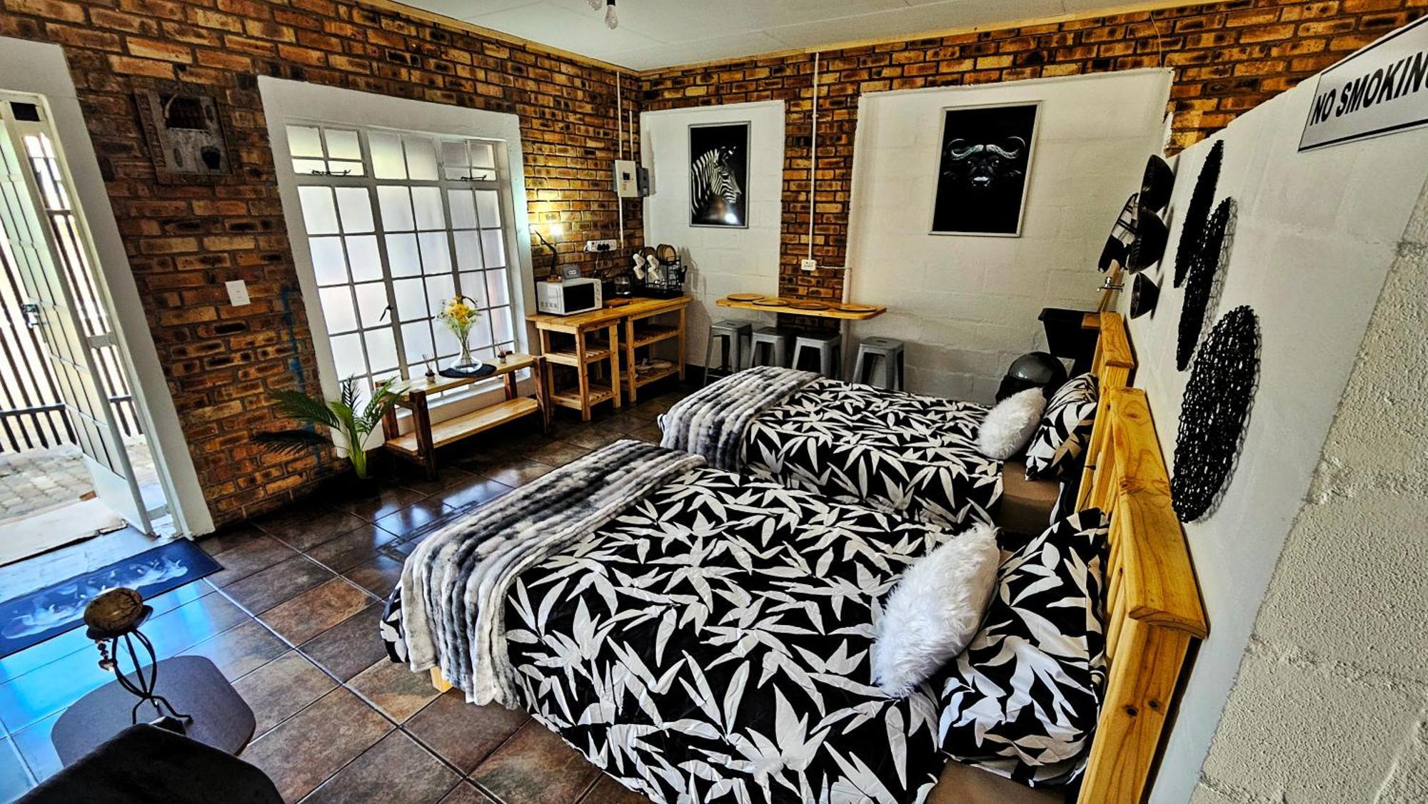 2K City Studios Not Self Catering Graskop Ngoại thất bức ảnh